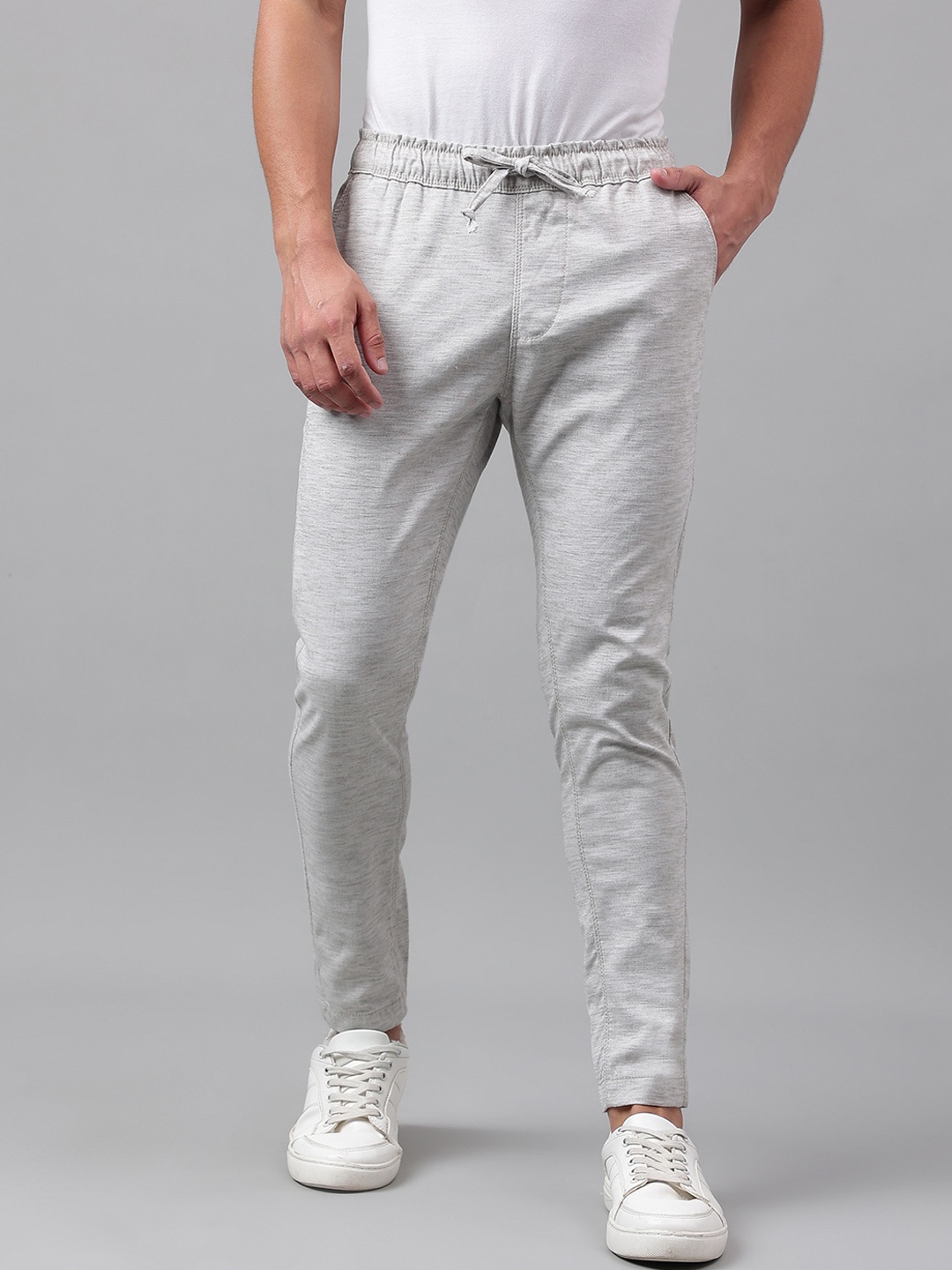 

Code 61 Men Low Rise Heavy Fade Stretchable Cropped Jeans, Grey