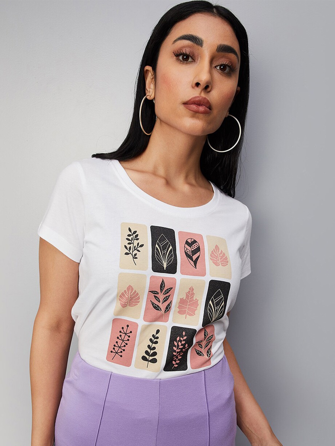 

max Graphic Printed Pure Cotton T-shirt, White
