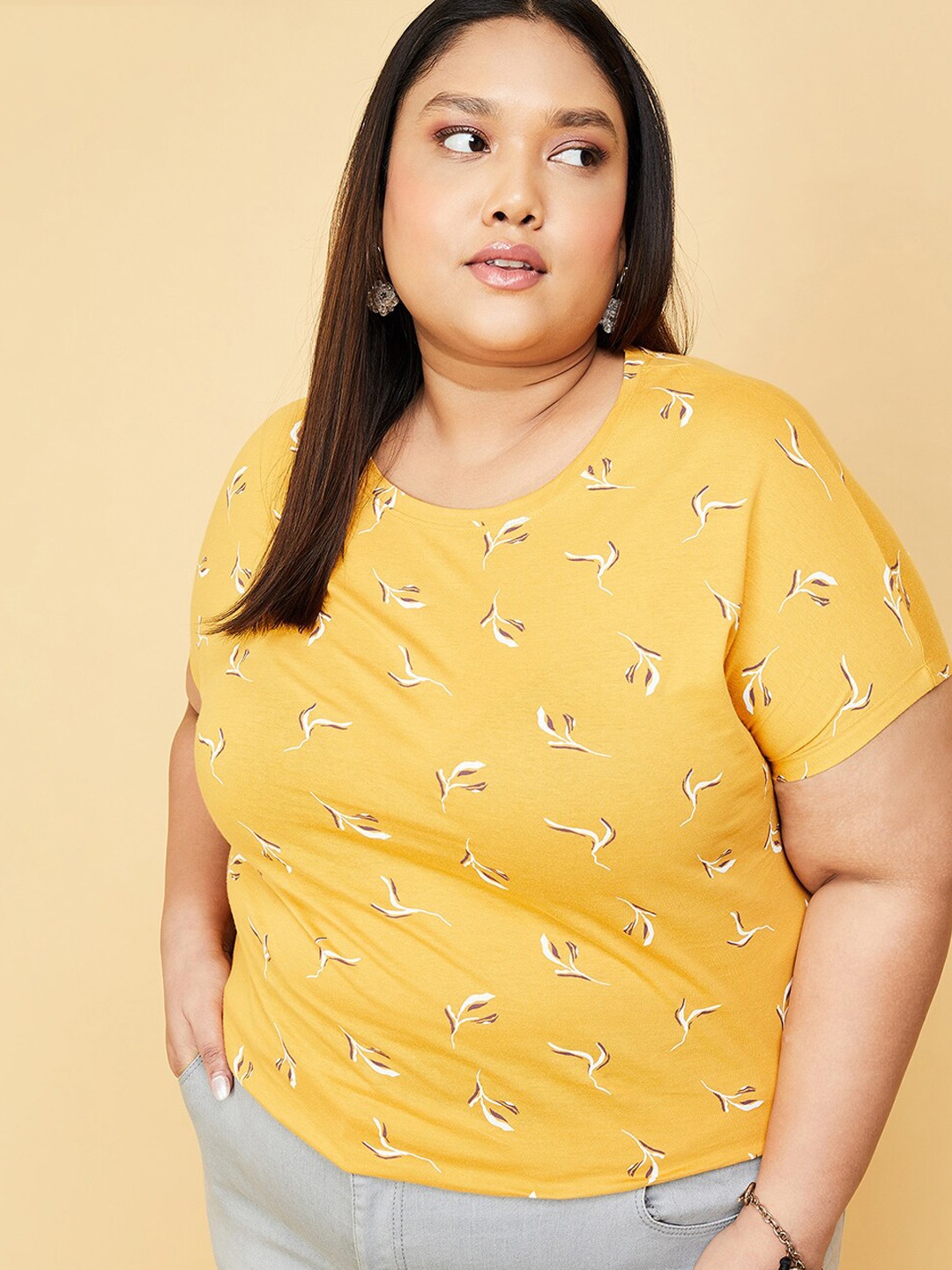 max Plus Size Floral Printed Extended Sleeves Pure Cotton T-shirt, Yellow