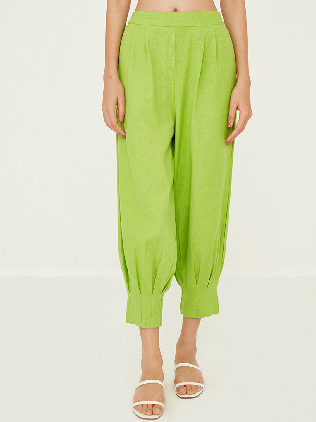 

Ancestry Women Mid Rise Cotton Trousers, Green