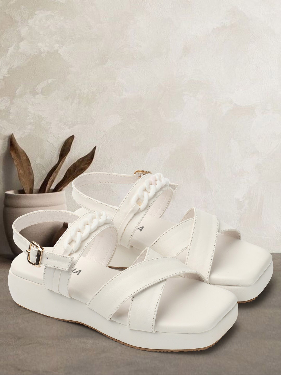 

OPHELIA Cross Strap Embellished Open Toe Flats With Buckle Closure, White