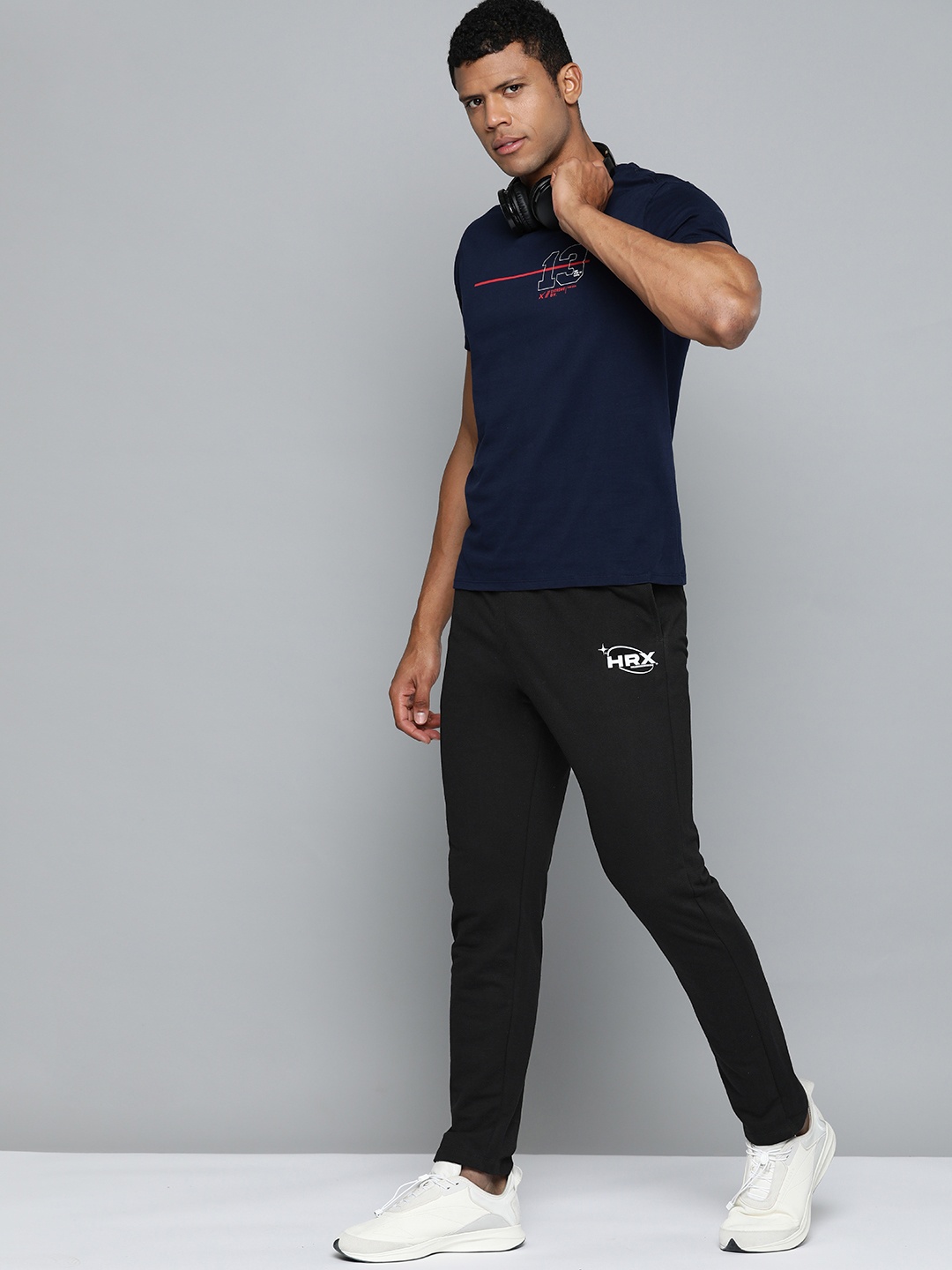 

HRX by Hrithik Roshan Regular Fit Lifestyle Track Pants, Black