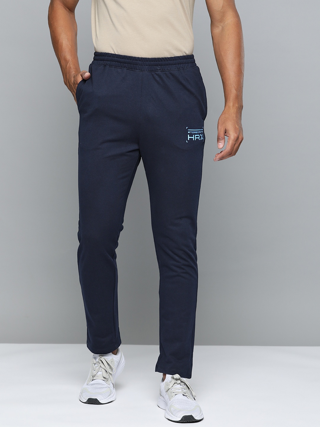 

HRX by Hrithik Roshan Regular Fit Lifestyle Trackpant, Navy blue
