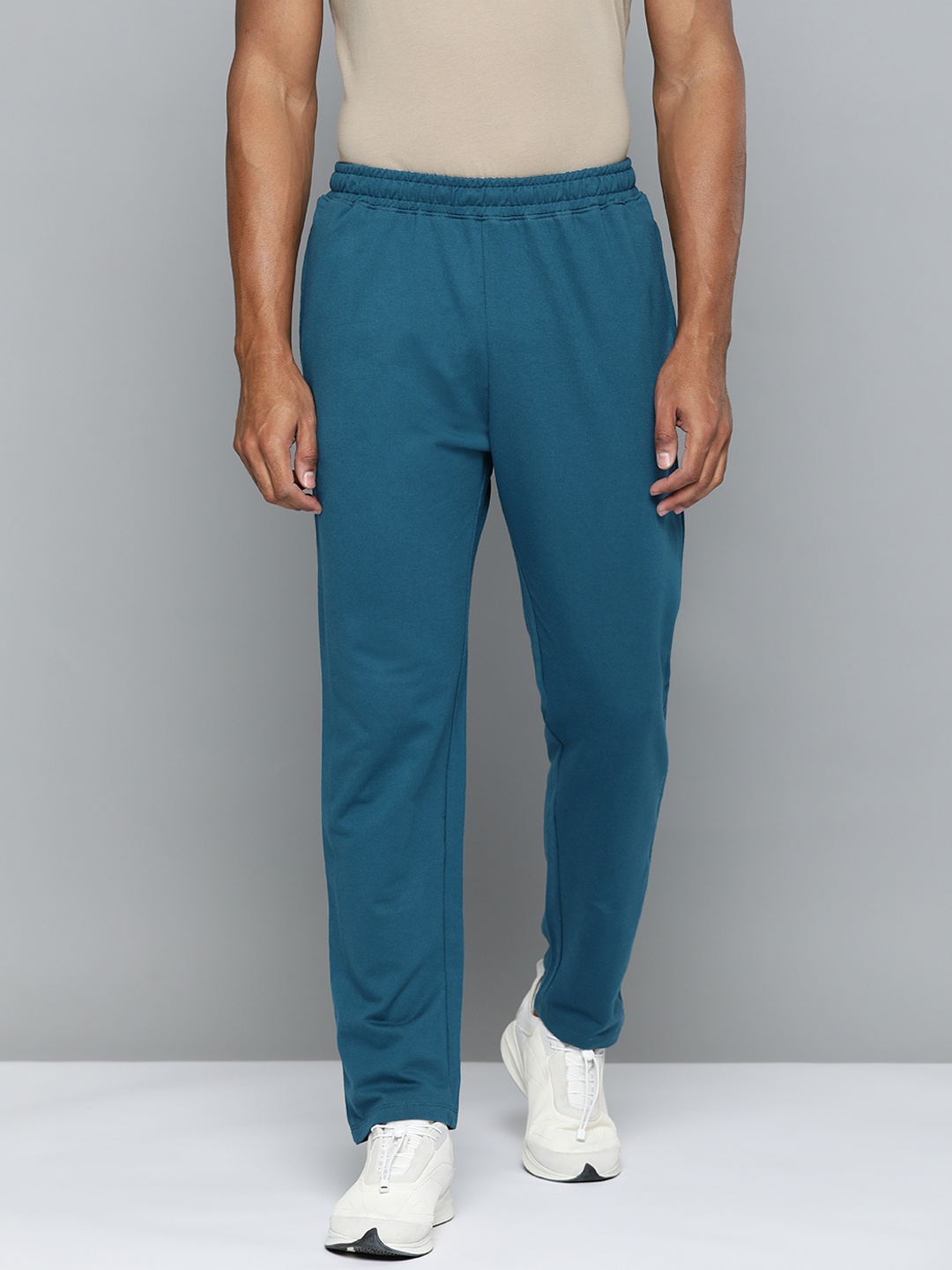 

HRX by Hrithik Roshan Regular Fit Lifestyle Trackpant, Teal
