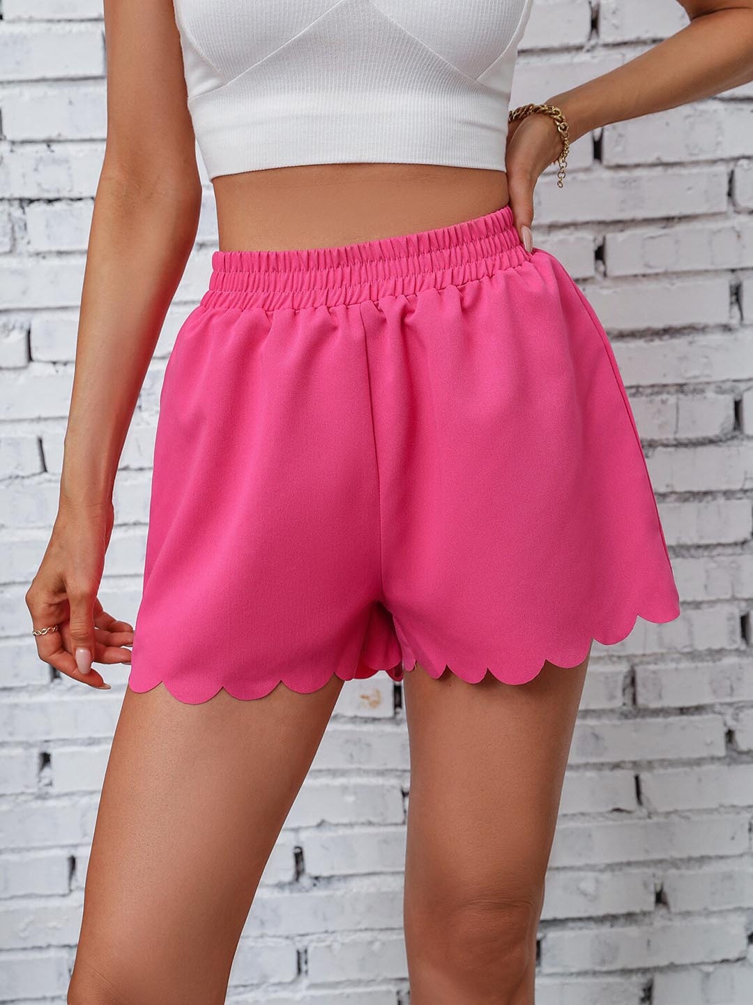 

BoStreet Women Pink Mid-Rise Loose Fit Shorts
