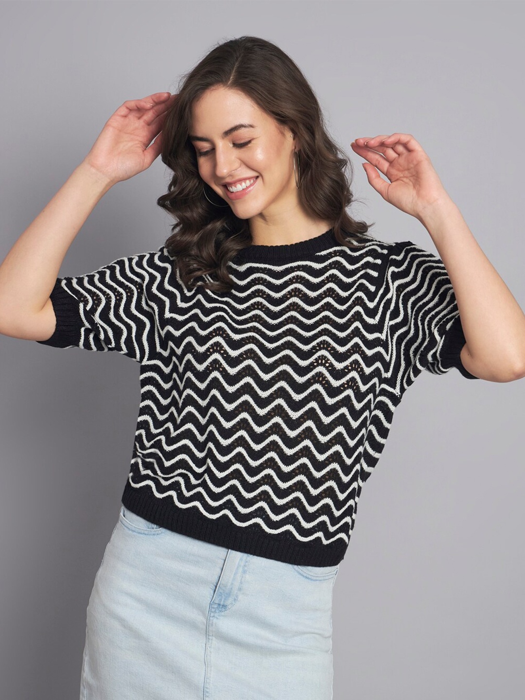

NoBarr Striped Acrylic Regular Top, Black