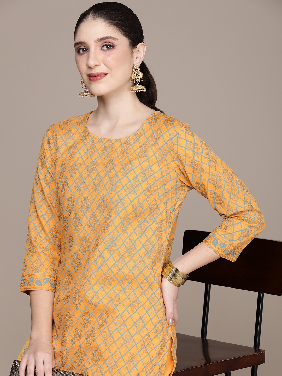 

Anouk Women Ethnic Motifs Printed Regular Pure Cotton Kurta with Trousers, Yellow