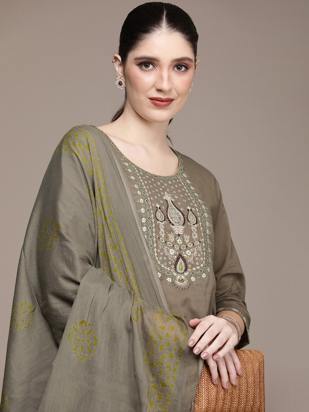 

Anouk Women Ethnic Motifs Embroidered Pure Cotton Kurta with Trousers & With Dupatta, Beige