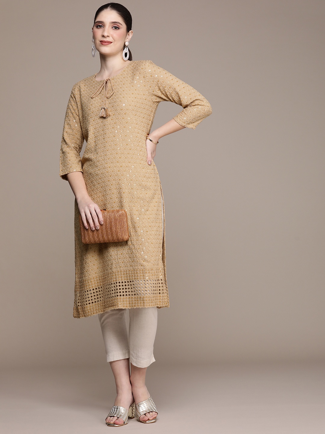 

Anouk Women Floral Embroidered Sequinned Kurta, Beige
