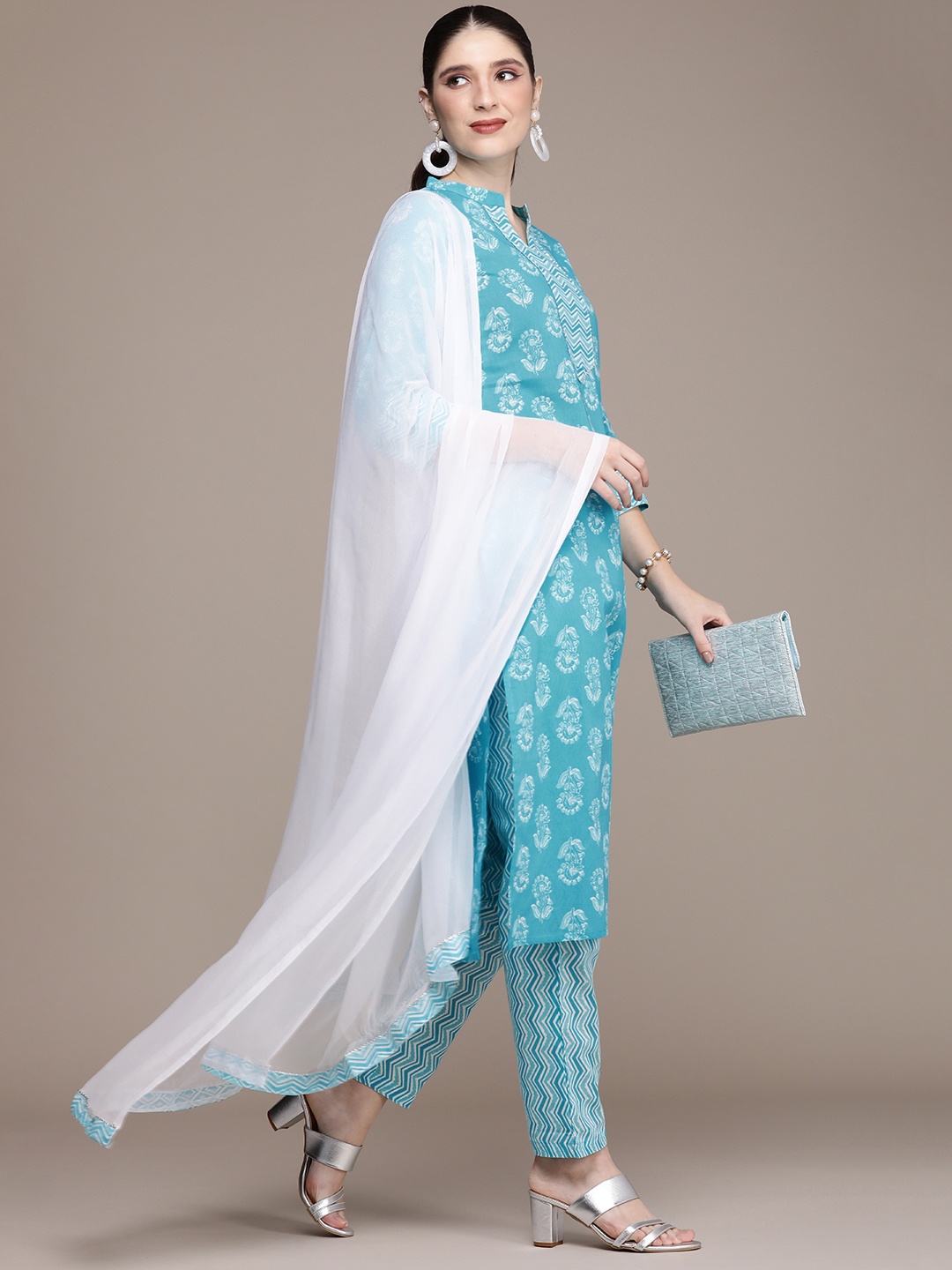

Anouk Women Floral Printed Gotta Patti Pure Cotton Kurta with Trousers & With Dupatta, Blue