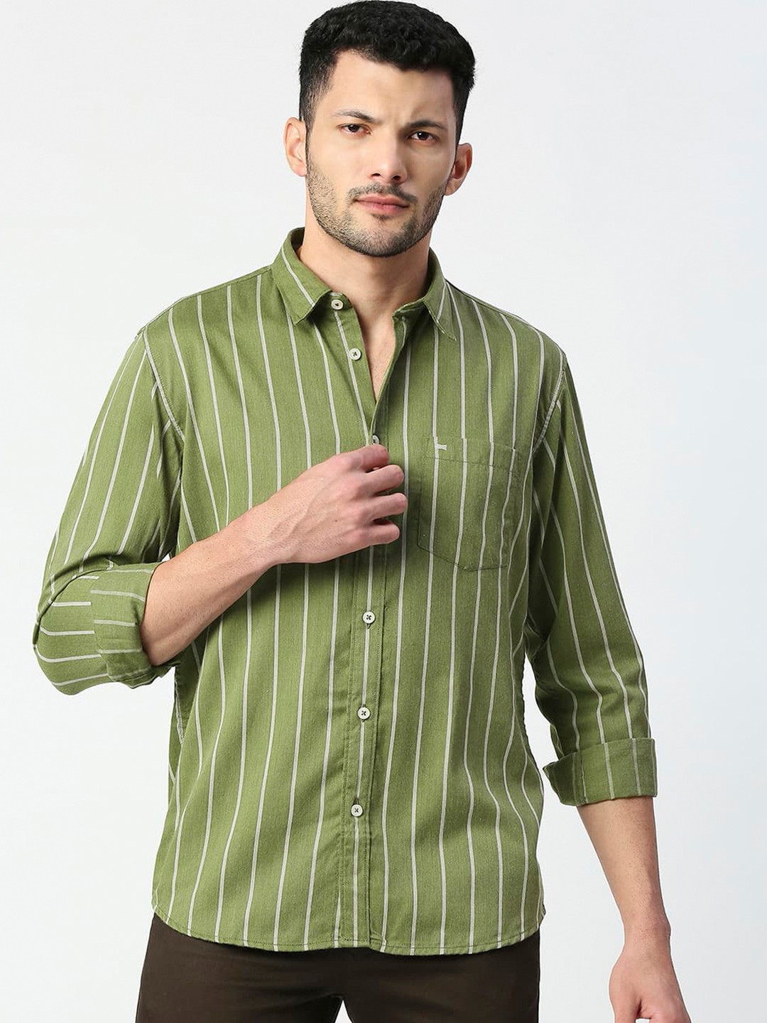 

Basics Vertical Striped Standard Slim Fit Casual Shirt, Green