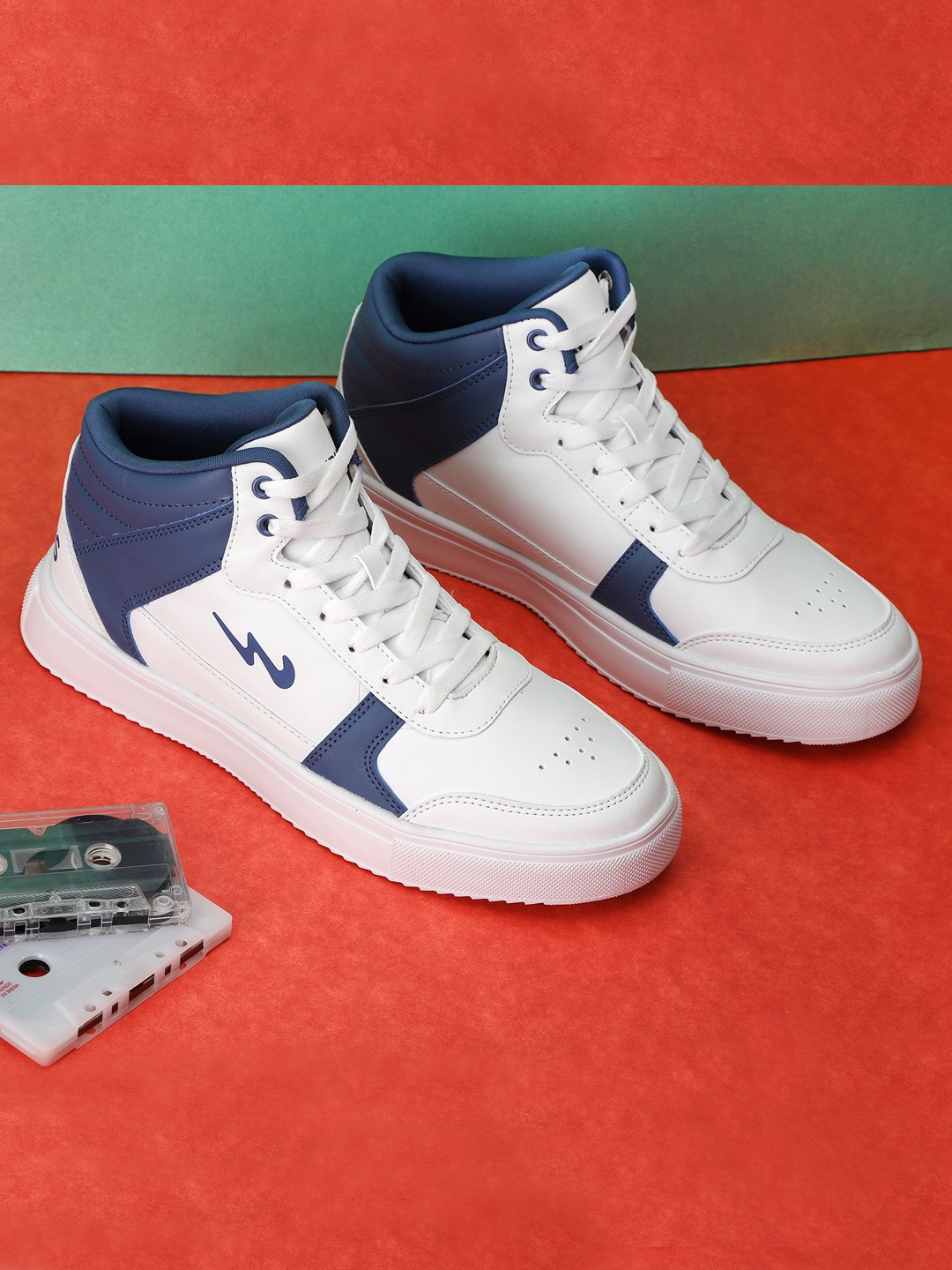 

Campus Men Colourblocked Mid-Top Sneakers, White