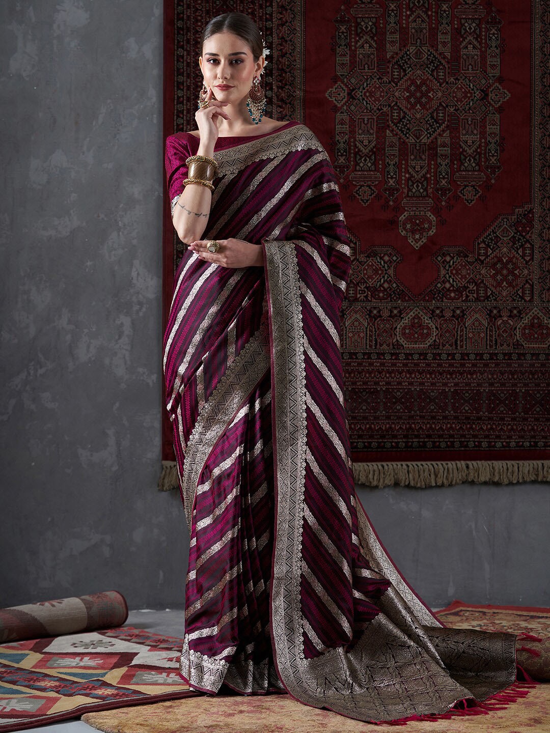 

Mitera Striped Woven Design Satin Banarasi Saree, Magenta