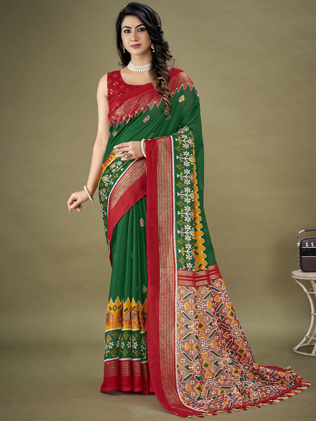 

KALINI Ethnic Motifs Printed Zari Jute Silk Patola Saree, Green