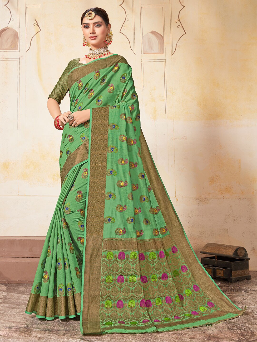 

KALINI Paisley Woven Design Zari Saree, Green