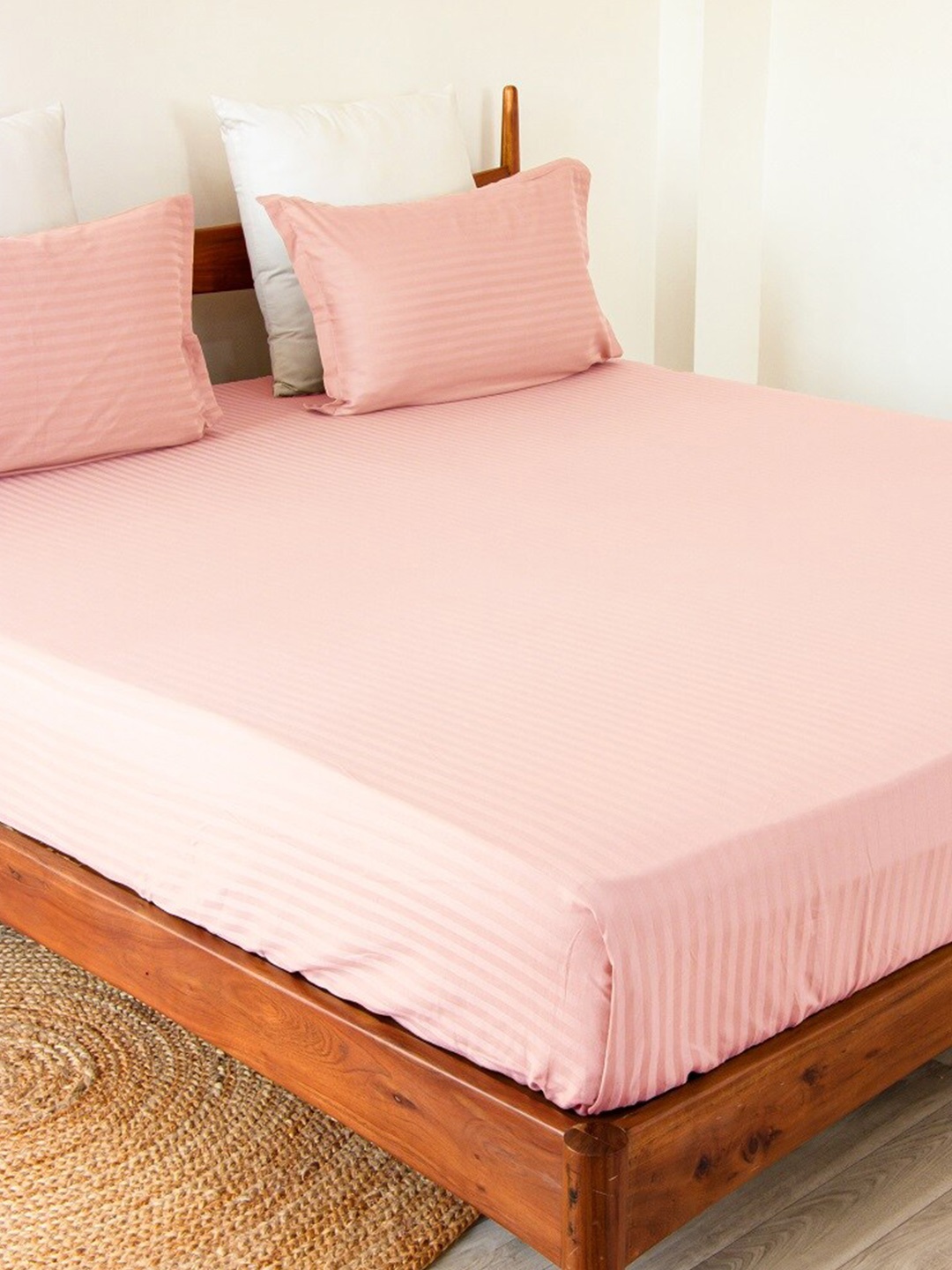 

HOMEMONDE Pink Striped Cotton Fitted 300 TC King Bedsheet With 2 Pillow Covers