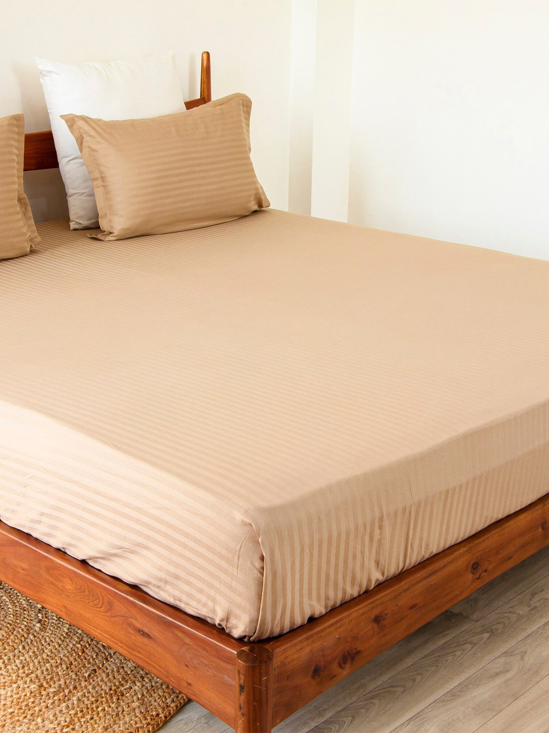 

HOMEMONDE Taupe Striped Cotton Fitted 300 TC King Bedsheet With 2 Pillow Covers