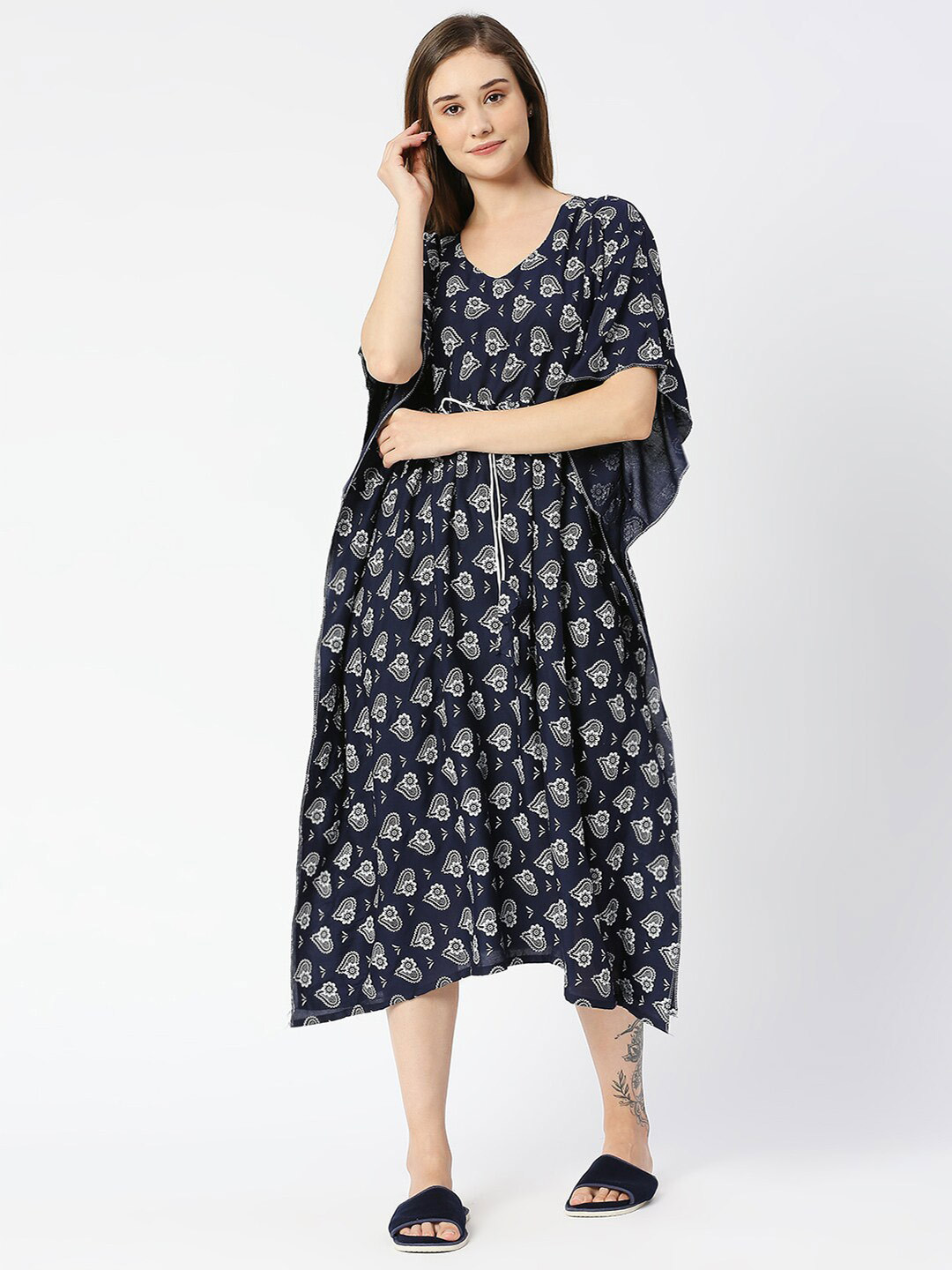 

Pretty Awesome Conversational Printed Maternity Nightdress, Black
