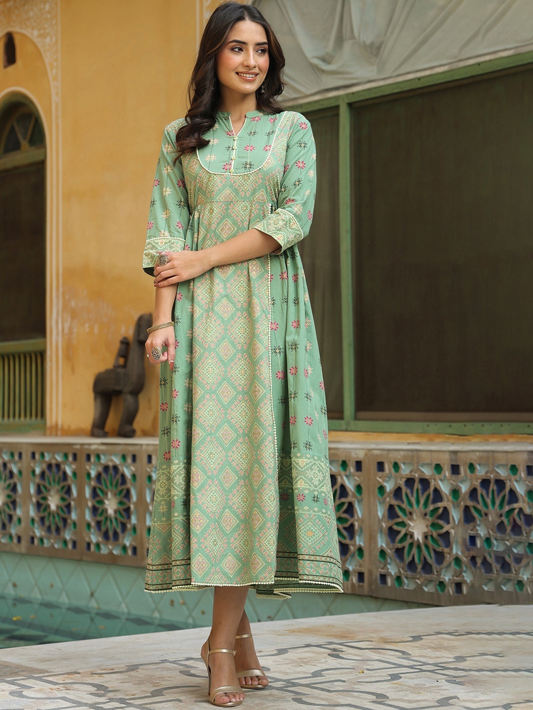 

Juniper Ethnic Motifs Printed Mandarin Collar Fit & Flare Ethnic Dress, Green