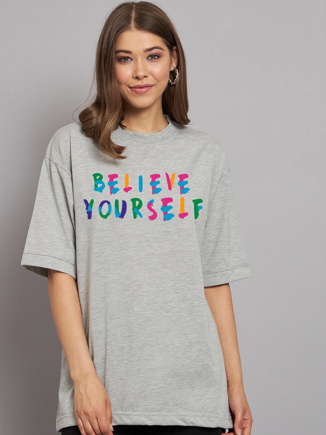 

Imsa Moda Typography Printed Drop-Shoulder Sleeves Cotton Oversized T-shirt, Grey