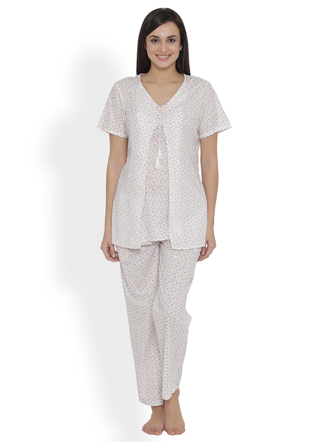 

Clovia White Printed Lounge Set LS0301P18XL