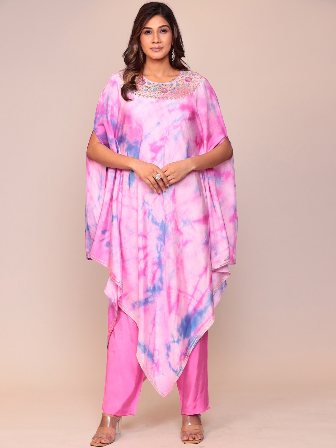 

ZARI Dyed Gotta Patti Pure Silk Kurta with Trousers, Pink