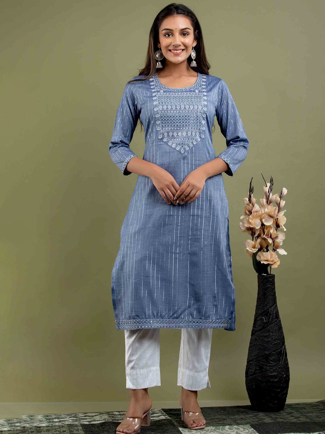 

JAIPUR FASHION MODE Embroidered Regular Kurta With Trousers, Blue