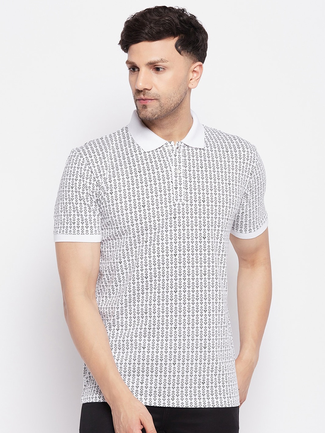 

WILD WEST Geometric Printed Polo Collar T-shirt, White
