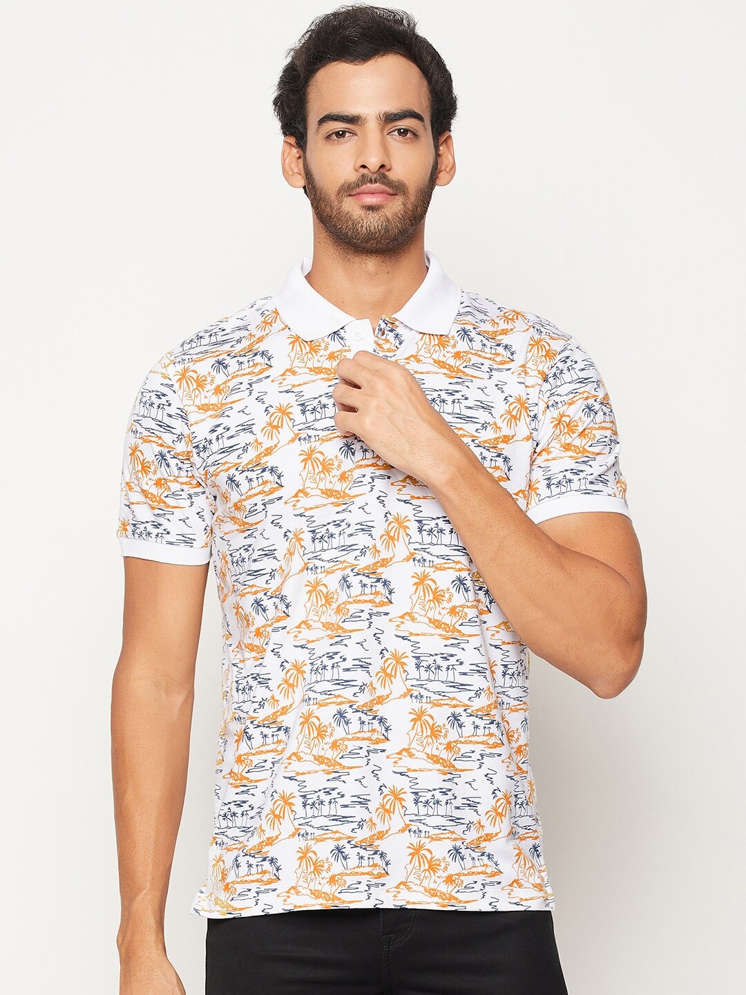 

WILD WEST Abstract Printed Polo Collar Casual T-Shirt, White