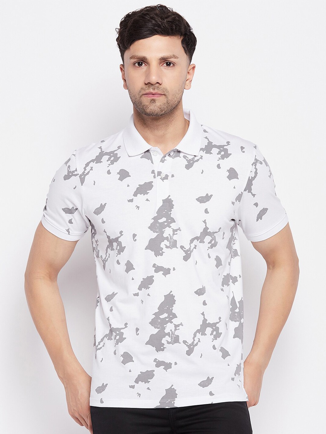 

WILD WEST Abstract Printed Polo Collar Casual T-Shirt, White