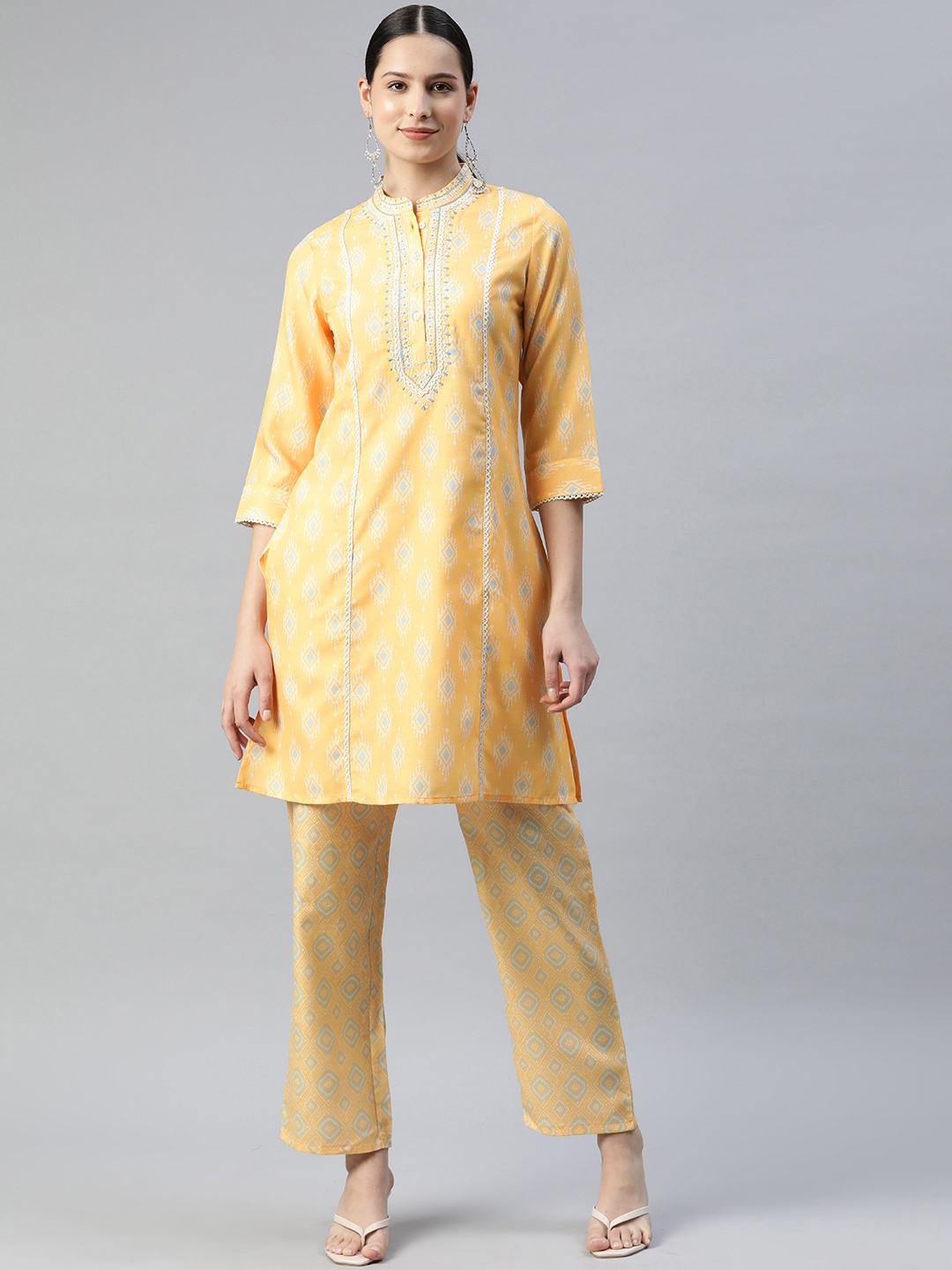 

Nayam By Lakshita Women Embroidered Linen Co-Ords, Yellow