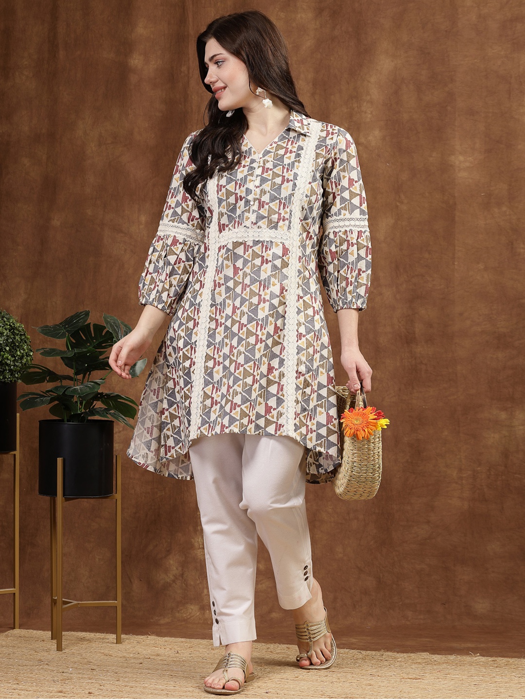 

Nayam By Lakshita Abstract Printed Shirt Collar Cotton Cambric Kurti, Cream
