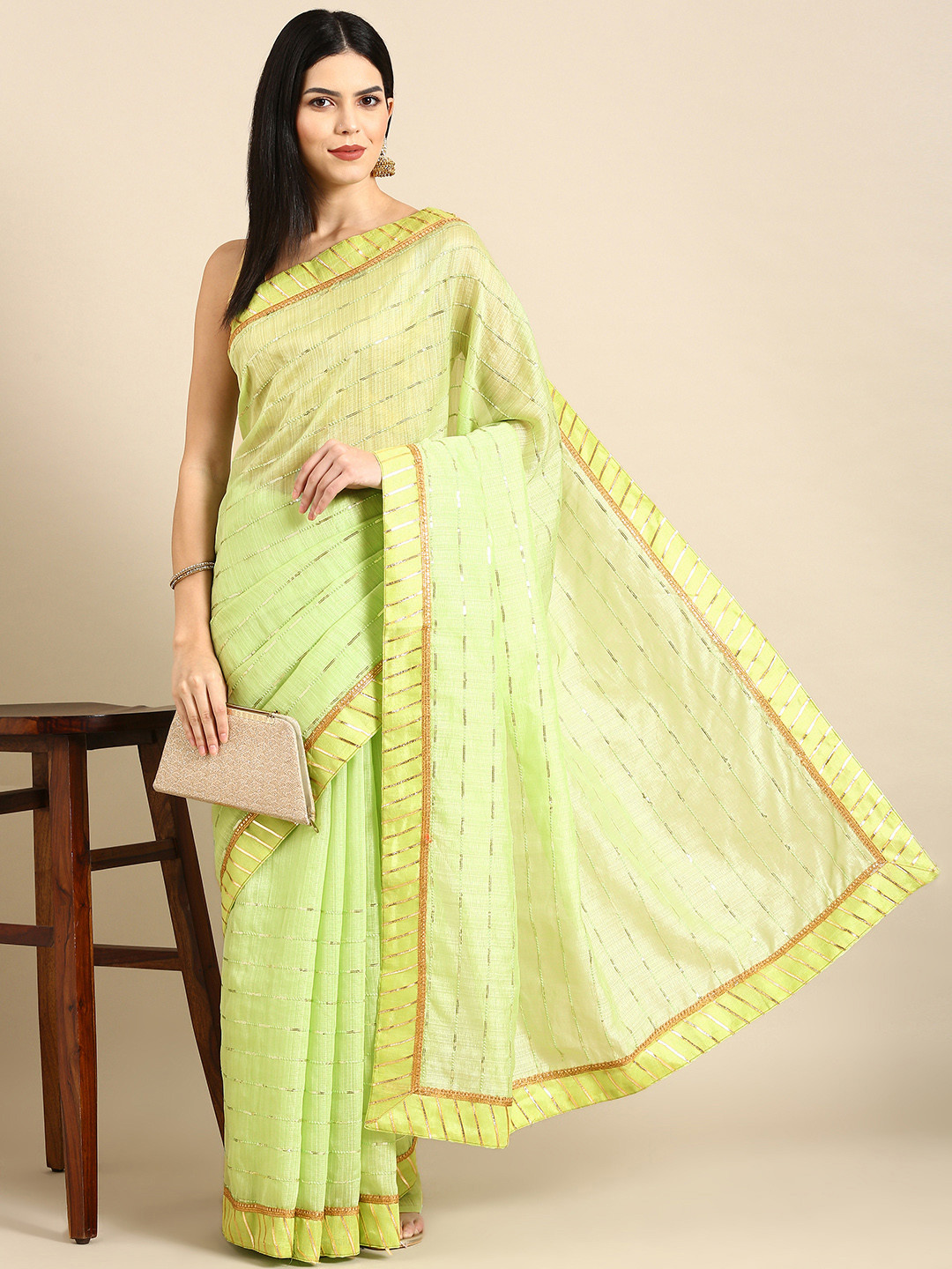 

MotiHamir Embroidered Striped Sequinned Pure Cotton Saree, Green