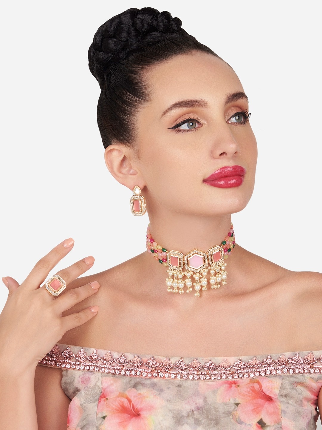 

Zaveri Pearls Gold-Plated Beaded Necklace & Earrings With Ring