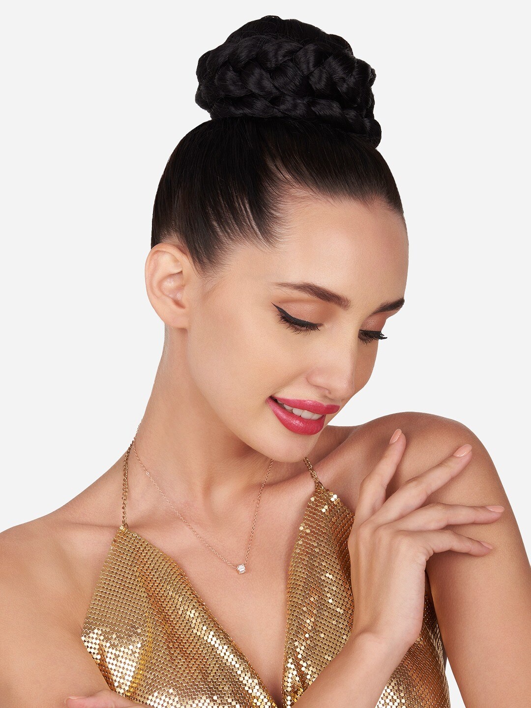 

Zaveri Pearls Brass Rose Gold-Plated Chain