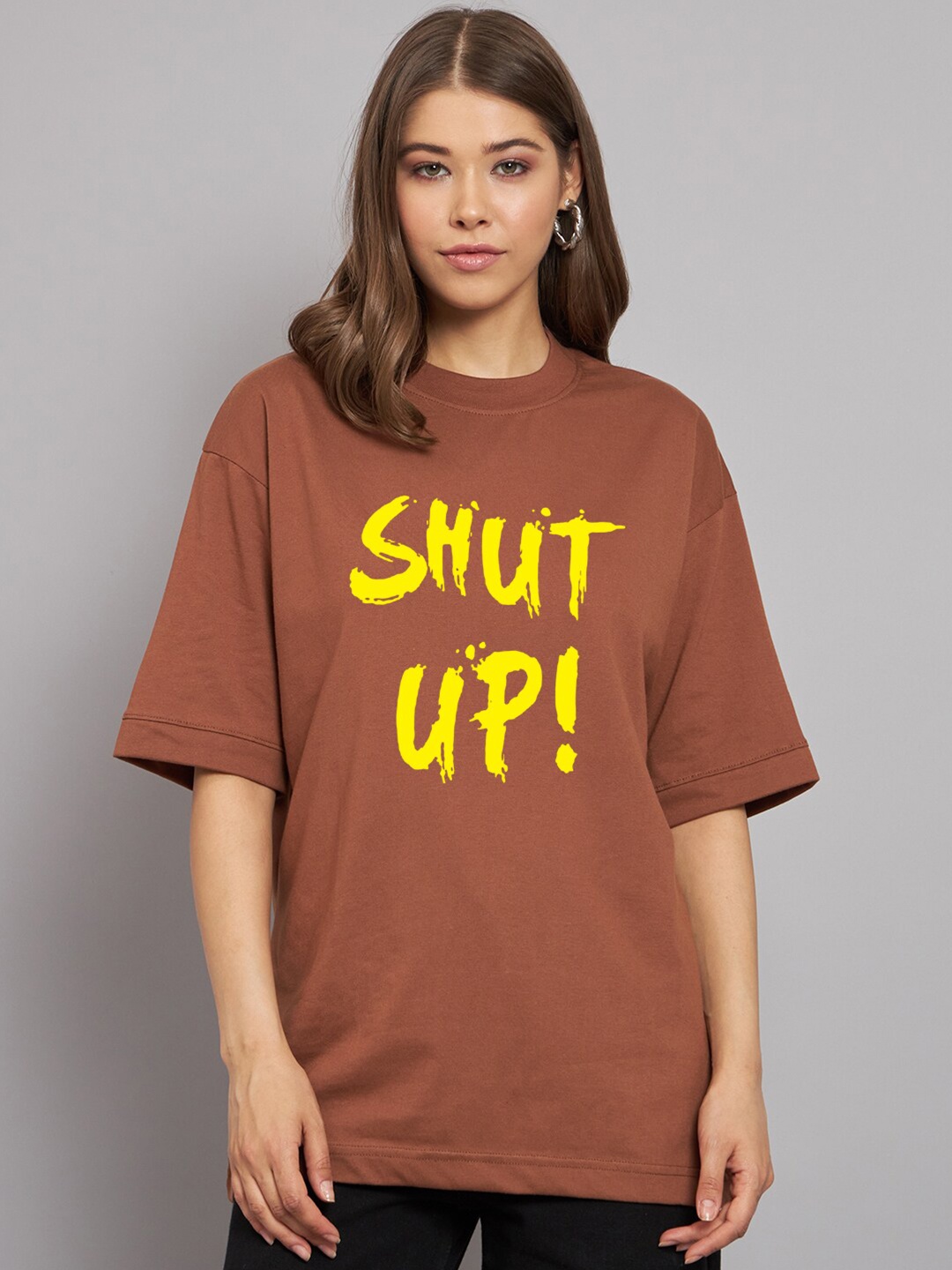 

Imsa Moda Typography Printed Drop-Shoulder Sleeves Cotton Oversized T-Shirt, Brown