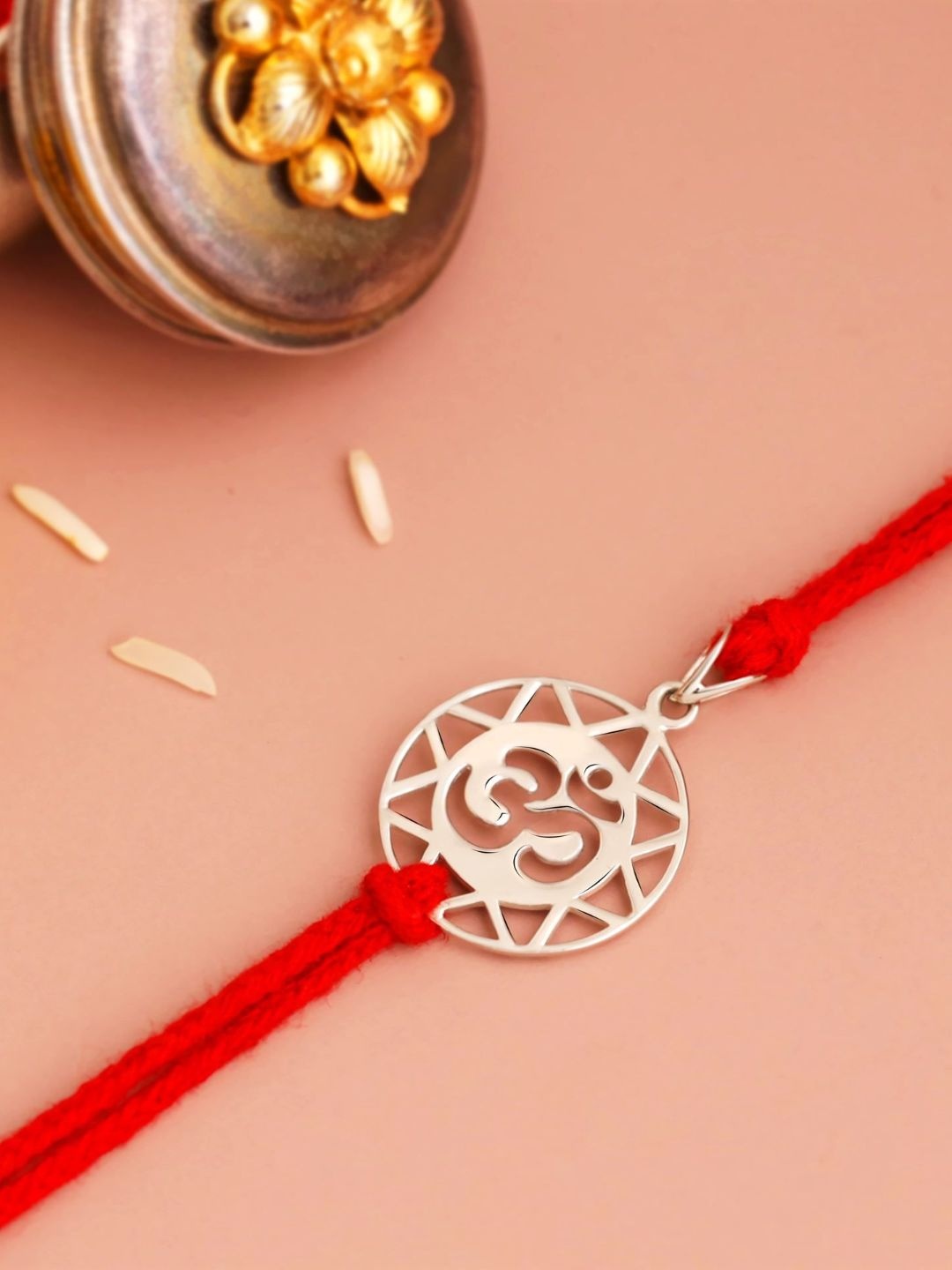 

KUBERBOX 92.5 Sterling Silver Charm Detail Rakhi