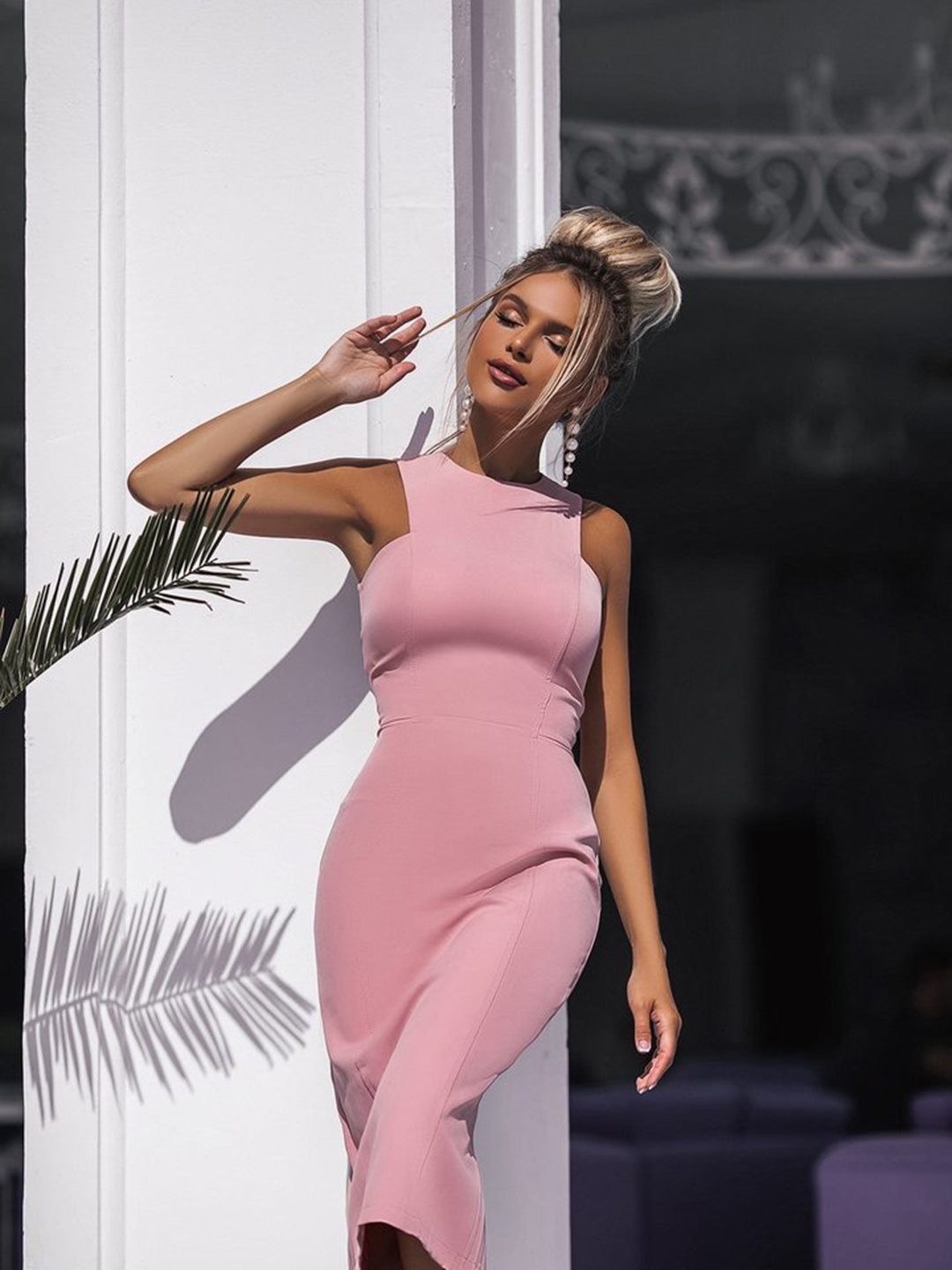 

BoStreet Pink Round Neck Bodycon Dress