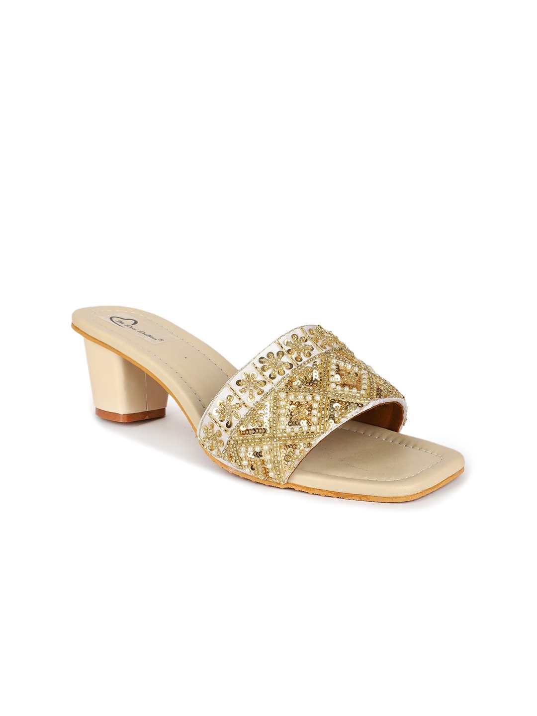 

The Desi Dulhan Ethnic Embellished Open Toe Block Heels, White