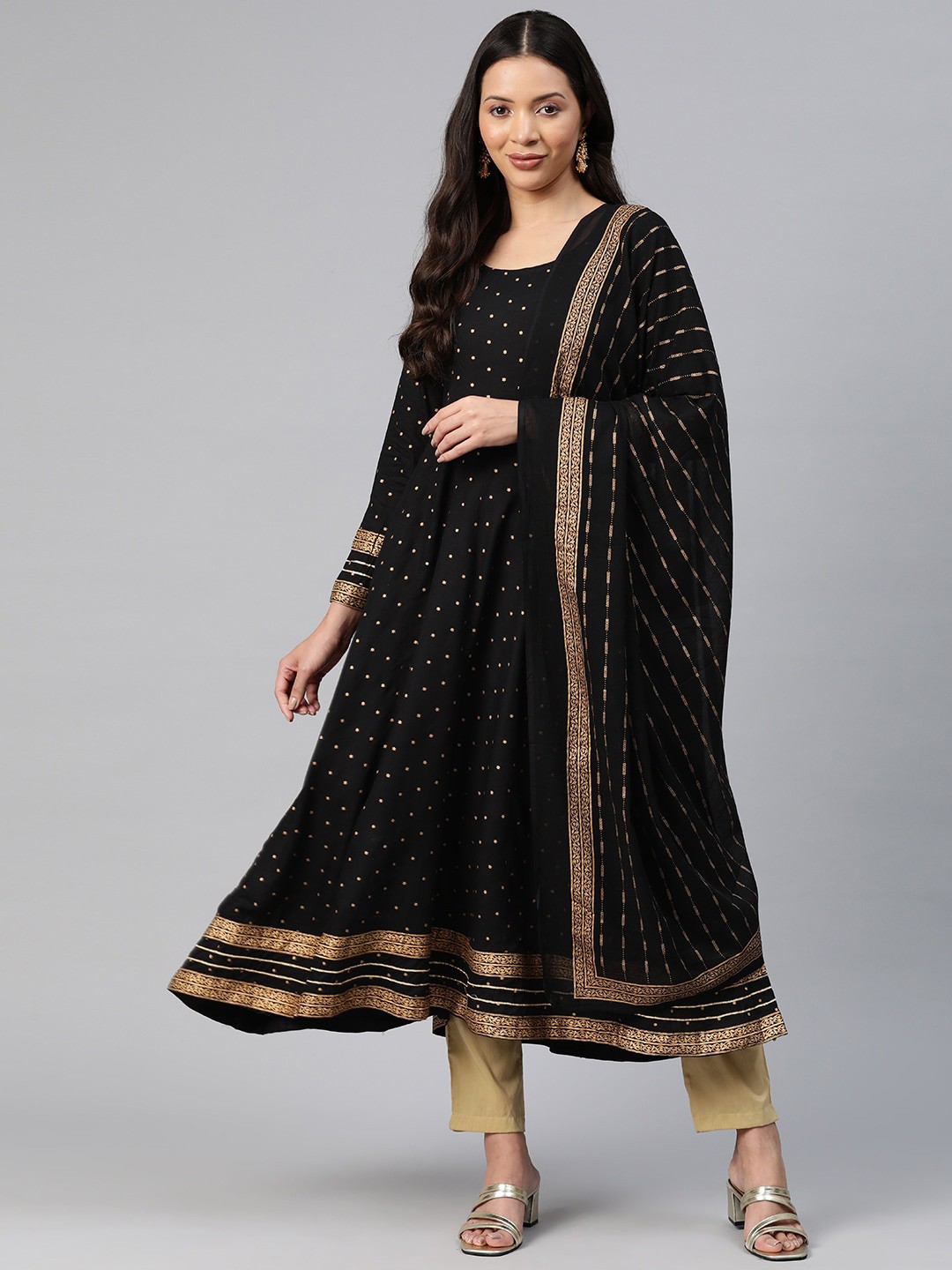 

OMASK Geometric Printed Anarkali Kurta With Dupatta, Black