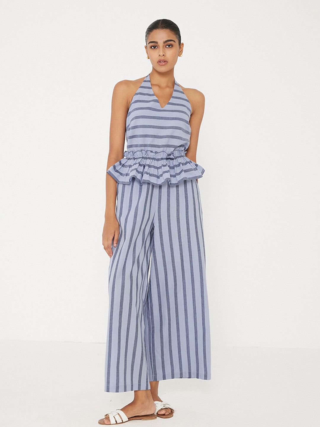 

Ancestry Striped Ruffled Detailed V-Neck Basic Jumpsuit, Blue