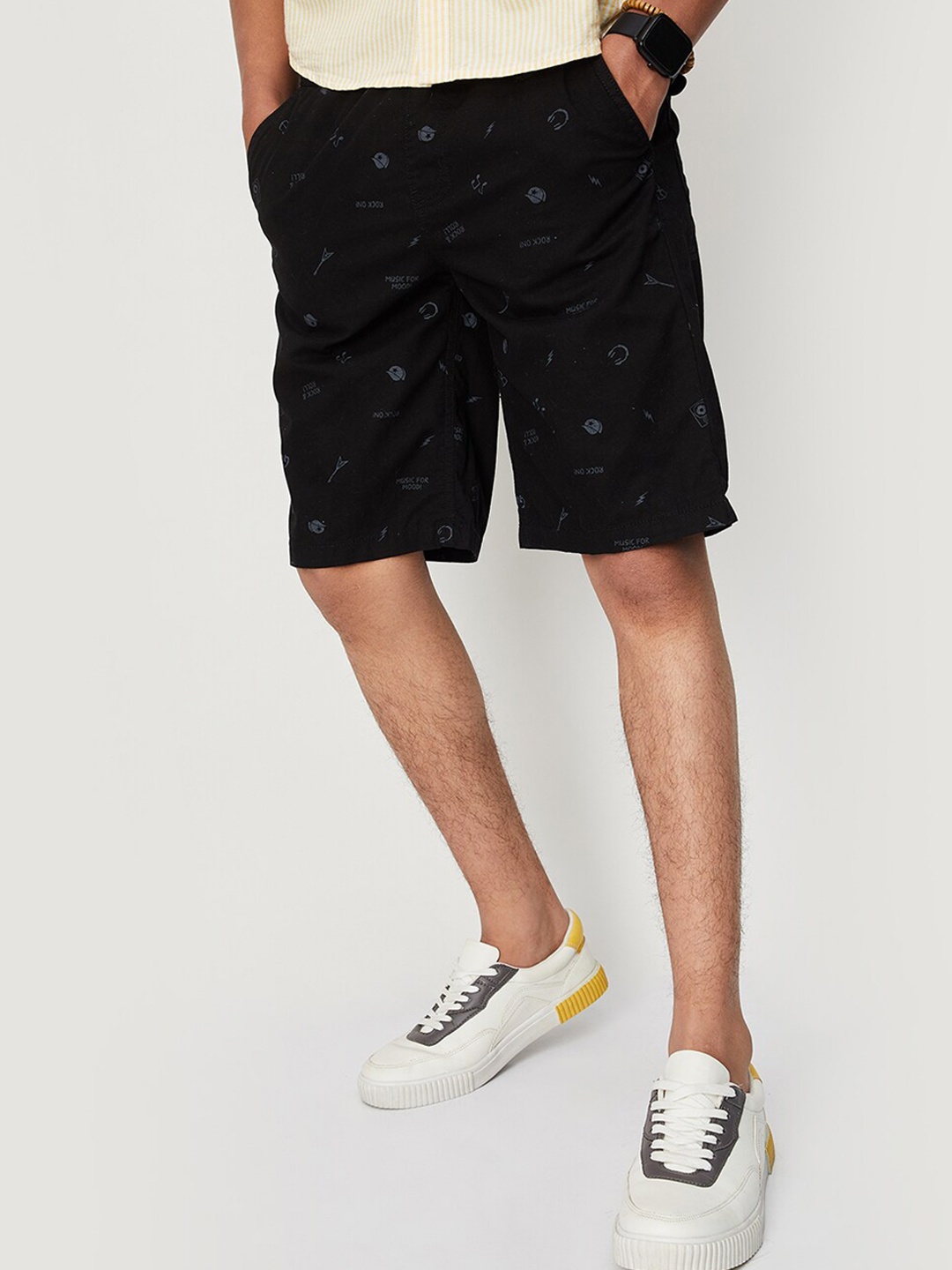 

max Boys Typography Printed Rapid-Dry Pure Cotton Shorts, Black