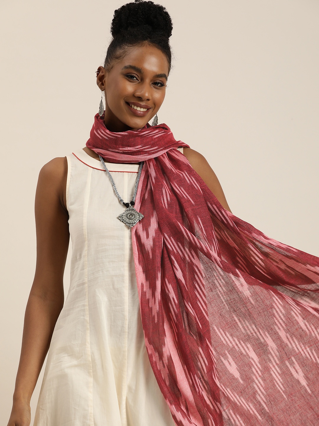 

Taavi Woven Design Ikat Cotton Dupatta, Maroon