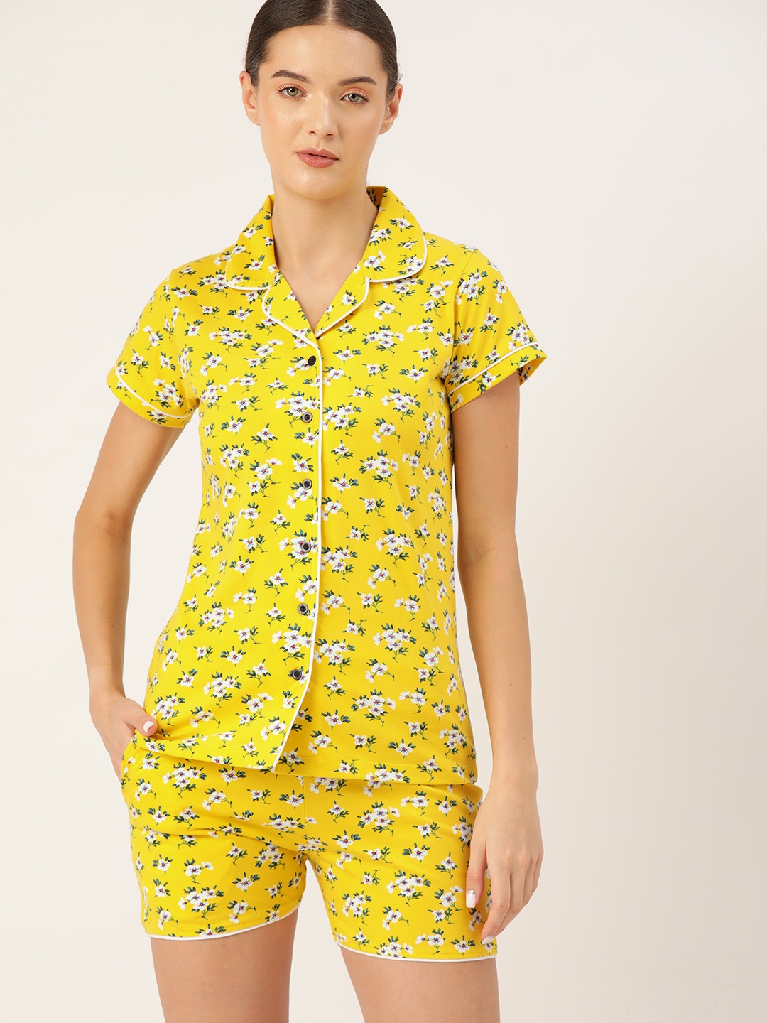 

ETC Women Floral Printed Night Suit, Yellow