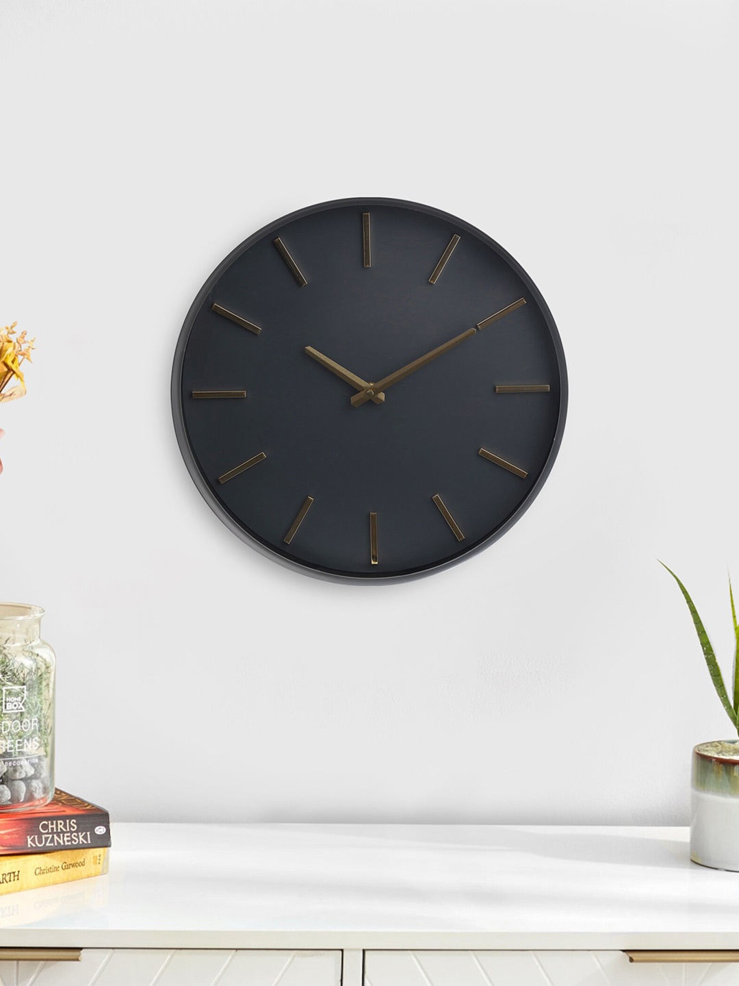 

Home Centre Casablanca Grey Contemporary Wall Clock