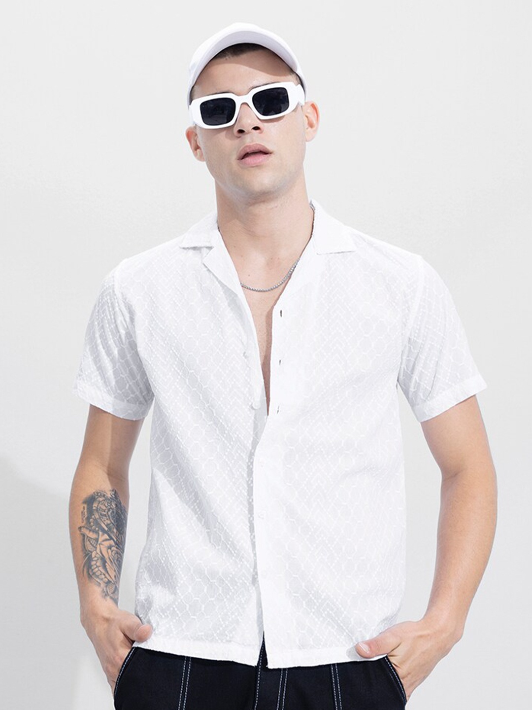 

Snitch Classic Slim Fit Opaque Printed Casual Shirt, White