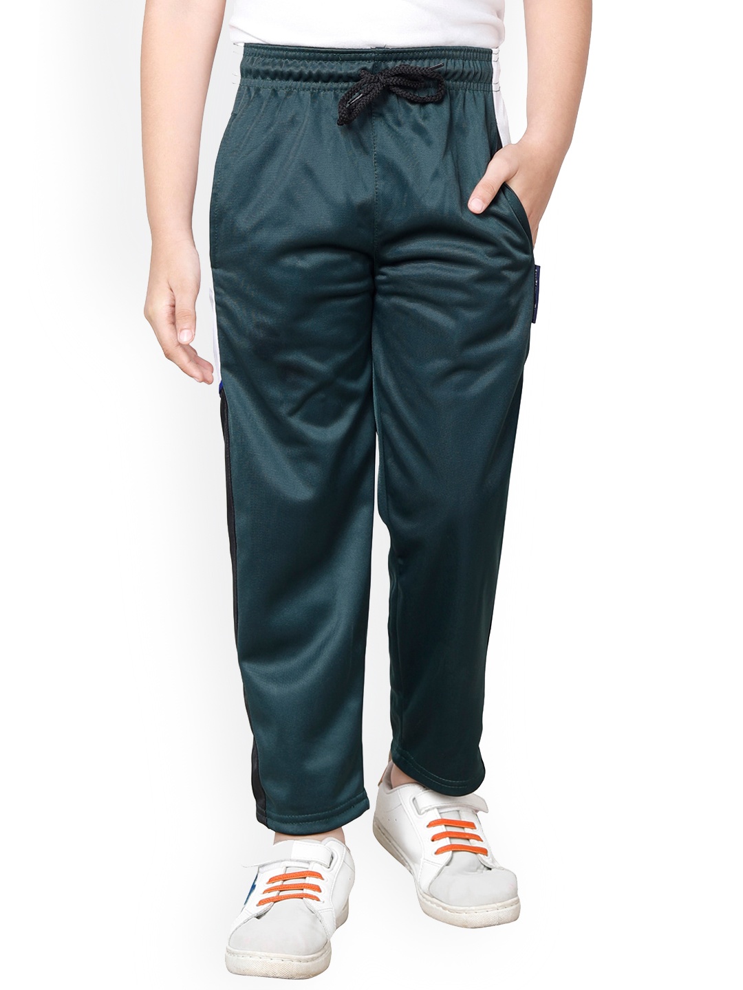

IndiWeaves Boys Mid-Rise Track Pants, Green