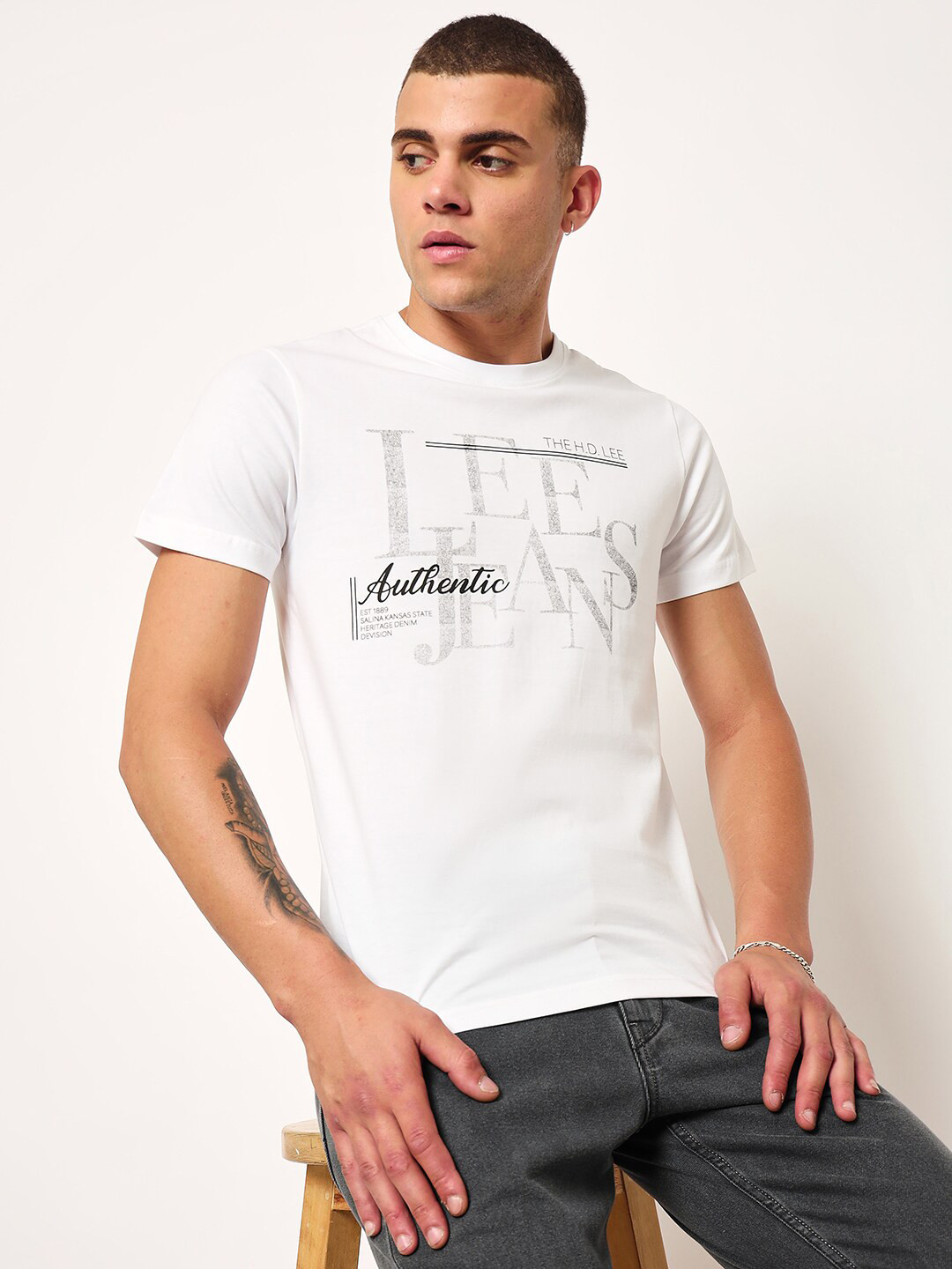 

Lee Graphic Printed Cotton Slim Fit T-shirt, White