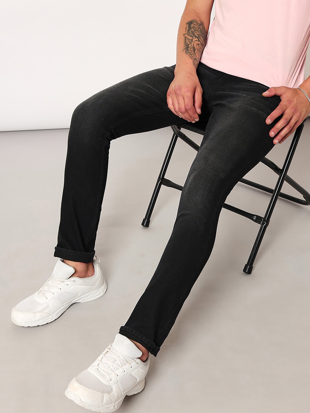 

Lee Men Bruce Skinny Fit Mid-Rise Clean Look Stretchable Jeans, Black
