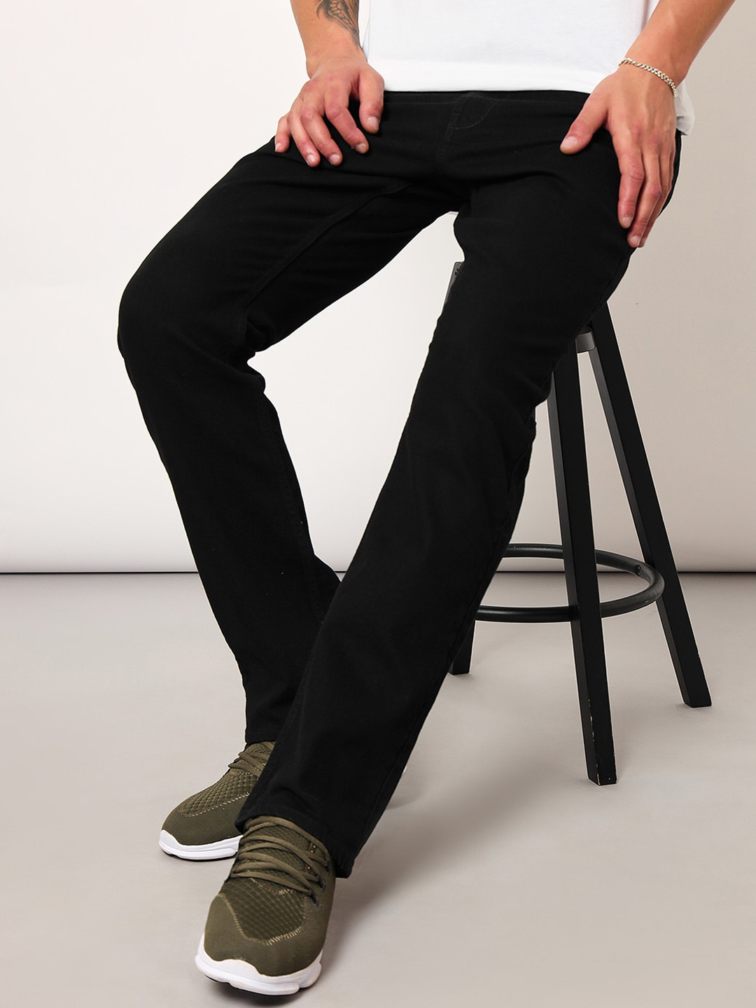 

Lee Men Rodeo Mid-Rise Clean Look Stretchable Jeans, Black